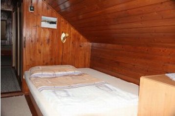 Вила Tajov 19