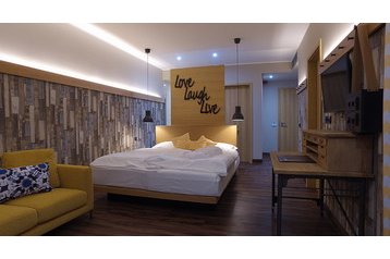 Ungarn Hotel Körmend, Eksteriør