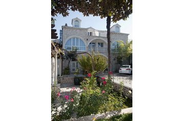 Хорватiя Hotel Metković, Екстер'єр