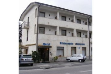 Italija Hotel Monfalcone, Eksterijer