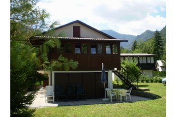 Italy Chata Ledro, Exterior