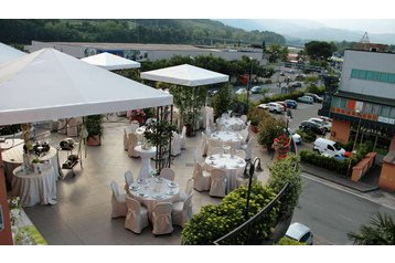 Италия Hotel Aulla, Екстериор