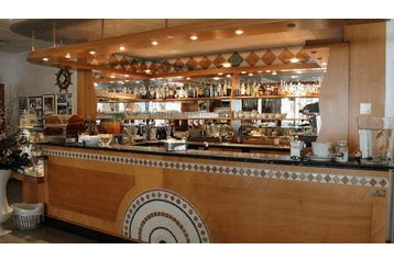 Готель Aulla 3