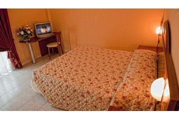 Италия Hotel Aulla, Екстериор