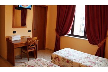 Италия Hotel Aulla, Екстериор