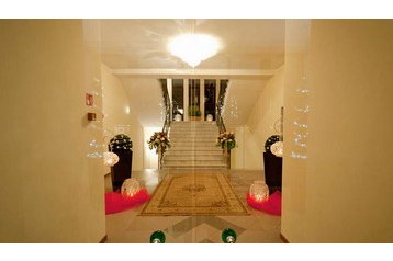 Италия Hotel Aulla, Екстериор