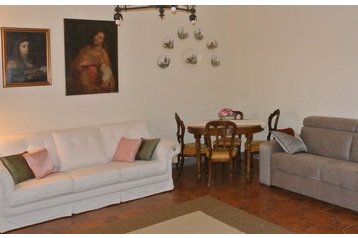 Italia Byt Siena, Eksteriør