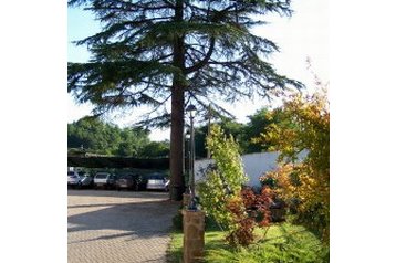 Италия Hotel Valmontone, Экстерьер