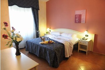 Италия Hotel Valmontone, Экстерьер