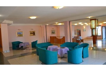 Italia Hotel Piombino, Exteriorul