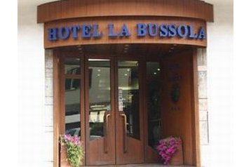 Италия Hotel Anzio, Екстериор