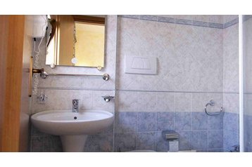 Италия Hotel Anzio, Екстериор