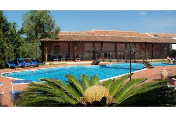 Italija Hotel Valledoria, Eksterjeras