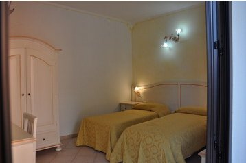 Италия Hotel Budoni, Экстерьер