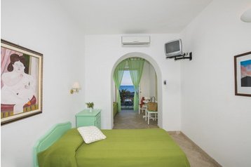 Italia Hotel Stromboli, Eksteriør