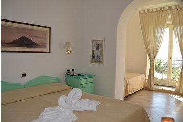 Отель Stromboli 5