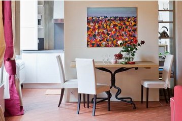 Italy Byt Lucca, Exterior