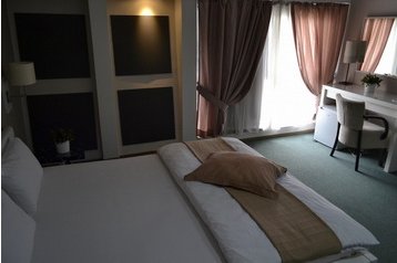 Macedónsko Hotel Skopje, Exteriér
