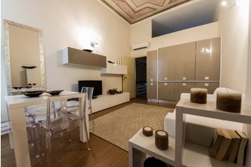 Италия Byt Bergamo, Бергамо, Екстериор