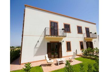 Italija Byt Marsala, Eksterijer