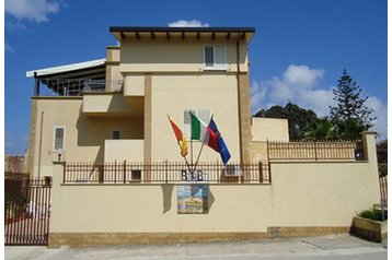 Itaalia Privát Marsala, Eksterjöör