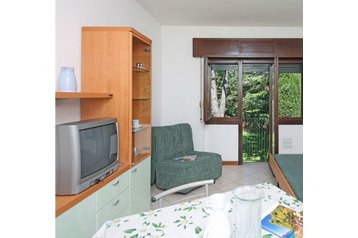 Italia Byt Sirmione, Interno