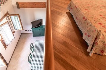 Italië Byt Sirmione, Exterieur