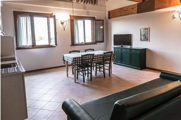 Italië Byt Sirmione, Exterieur