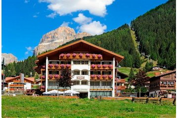 Italia Hotel Canazei, Eksteriør