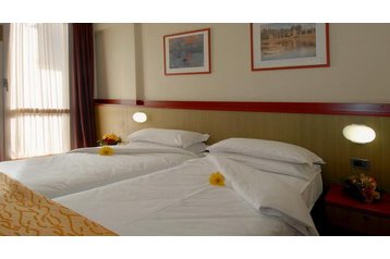 Italy Hotel Garda, Exterior