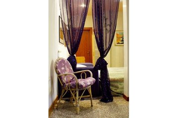 Italija Byt Sottomarina, Eksterjeras