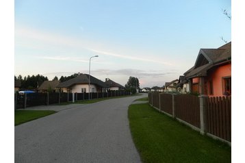 Latvija Chata Ozolnieki, Eksterijer