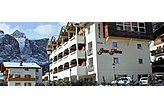 Хотел Corvara in Badia Италия