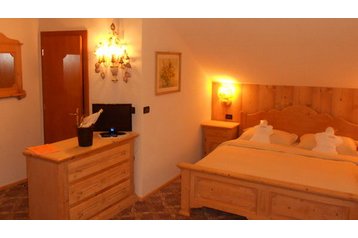 Italija Hotel Cavalese, Eksterier