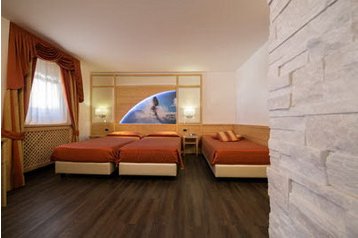 Italija Hotel Predazzo, Eksterjeras