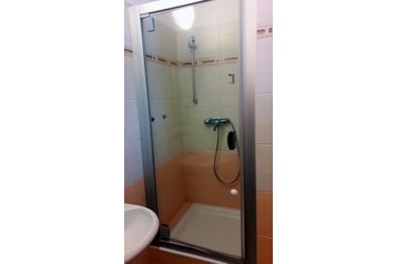 Slovacia Byt Oščadnica, Exteriorul