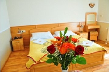 Viešbutis Mezőkövesd 1