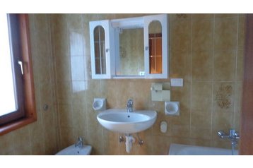 Italy Byt Alleghe, Exterior