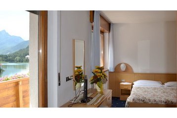 Italija Hotel Alleghe, Eksterjeras