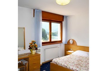 Готель Alleghe 1