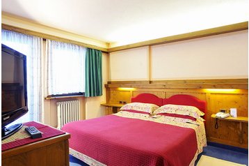 Itaalia Hotel Falcade, Eksterjöör