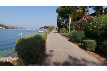 Horvātija Byt Grebaštica, Eksterjers