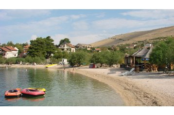 Croacia Byt Grebaštica, Exterior