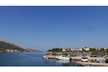 Croacia Byt Grebaštica, Exterior
