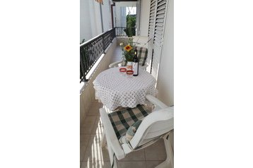 Horvaatia Byt Grebaštica, Eksterjöör