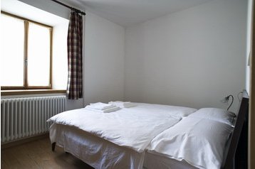 Italia Penzión Peaio, Exteriorul