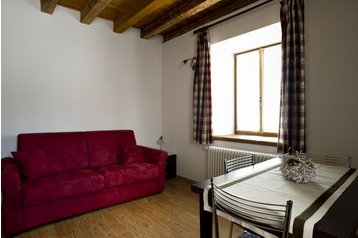 Italia Penzión Peaio, Exteriorul