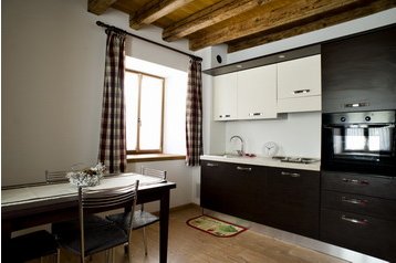 Italia Penzión Peaio, Exteriorul