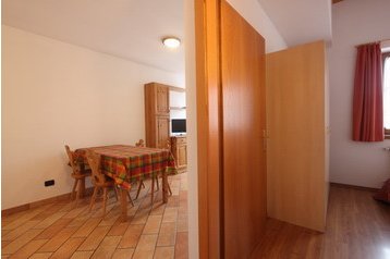 Itálie Byt Varena, Exteriér