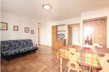 Italië Byt Varena, Exterieur